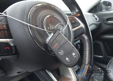 2020 Jeep Compass Limited Fwd z USA, uszkodzony, nr VIN 3C4NJCCB4LT114821